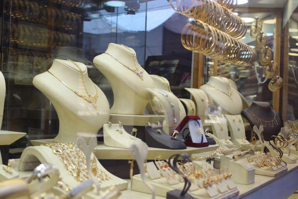 O AİLENİN SON USTASI