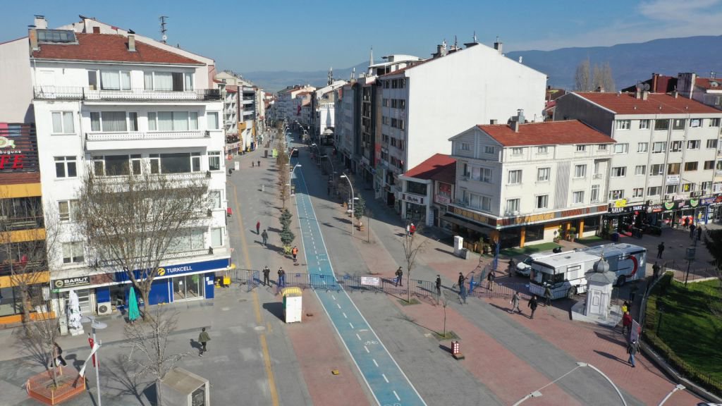 ÖNLEMLER İNSAN YOĞUNLUĞUNU AZALTTI