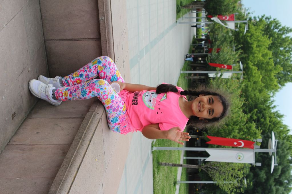 SOKAKLAR ARTIK ONLARIN