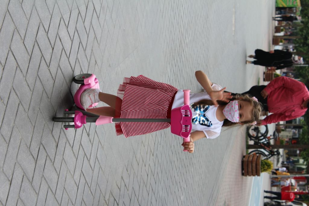 SOKAKLAR ARTIK ONLARIN