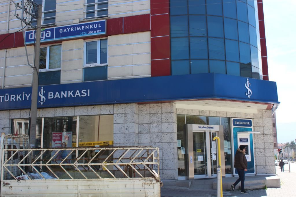 TABLO HİÇ ŞAŞIRTMADI..