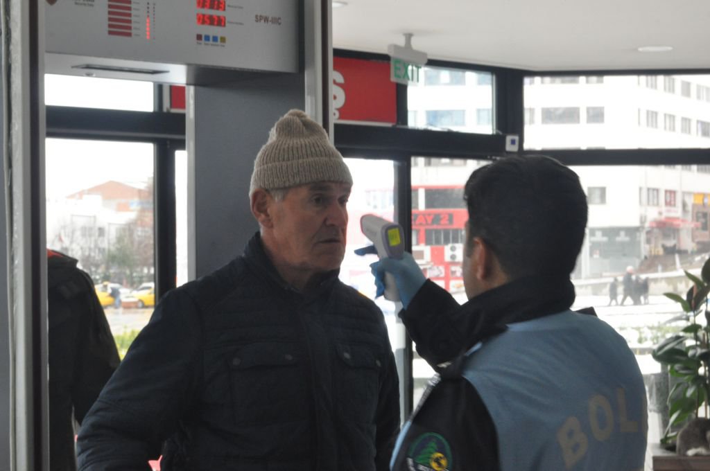 VATANDAŞLARIN ATEŞİNİ ÖLÇÜYOR