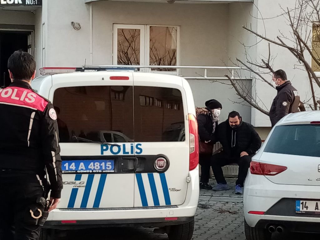 YALNIZ YAŞAYAN KADIN EVİNDE ÖLÜ BULUNDU