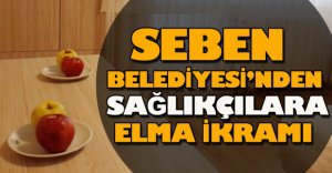 SAĞLIK ÇALIŞANLARINA ELMA İKRAMI