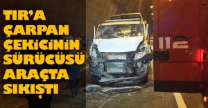 SÜRÜCÜ ÇEKİCİDE SIKIŞTI