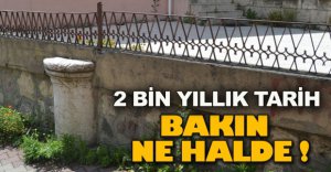 TARİHİ ESER ÜZERİNE DUVAR ÖRÜLDÜ