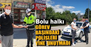 VATANDAŞLARDAN EMNİYET EKİPLERİNE İKRAM...