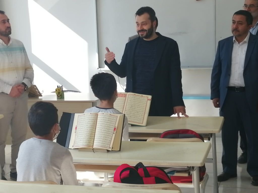 11 YAŞINDAKİ ÇOCUK 7 AYDA HAFIZ OLDU