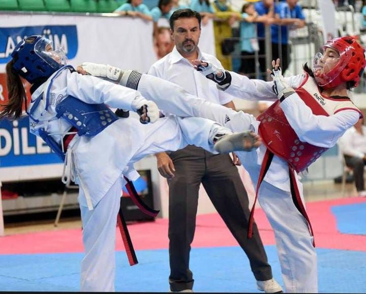 13 YAŞINDAKİ EZGİ’NİN BÜYÜK BAŞARISI