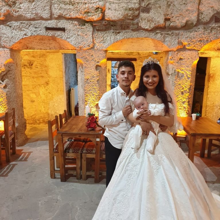 40 GÜNLÜK BEBEKLERİYLE DÜĞÜN YAPTILAR