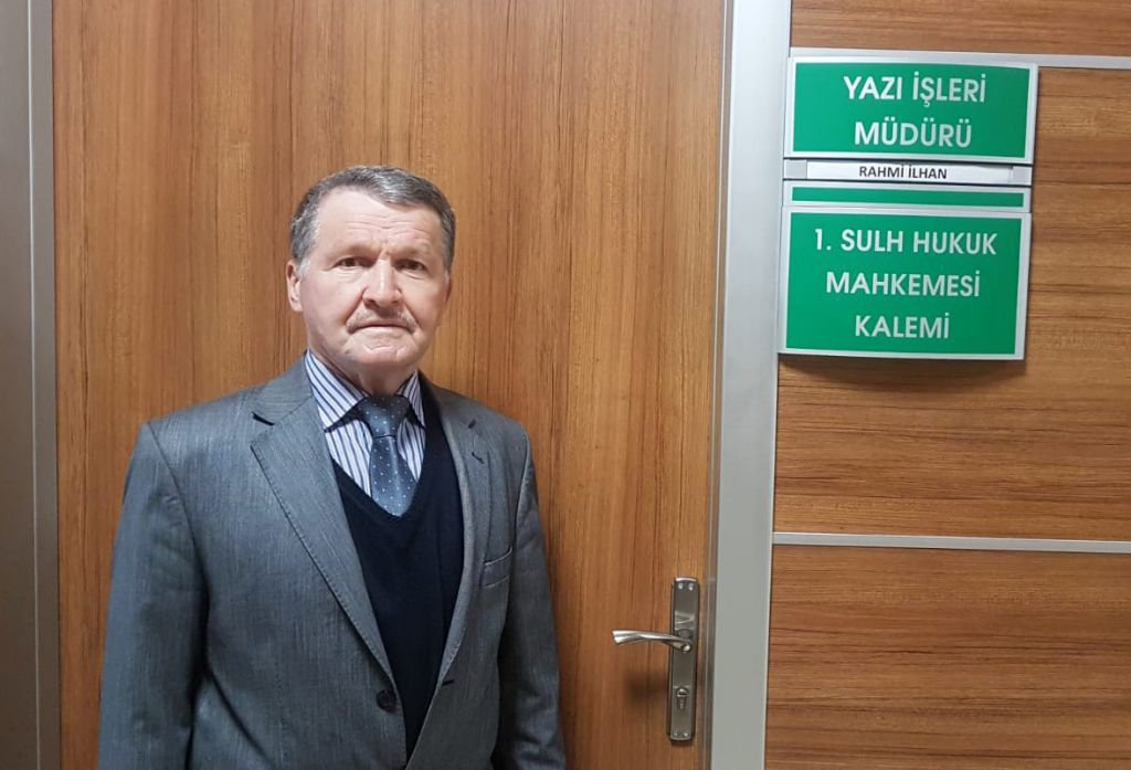 42 YIL ADLİYE  KORİDORLARINI ÇINLATTI