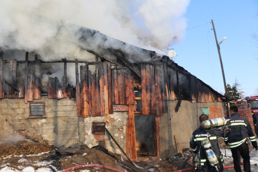 ALEVLER BİR ANDA SARDI !