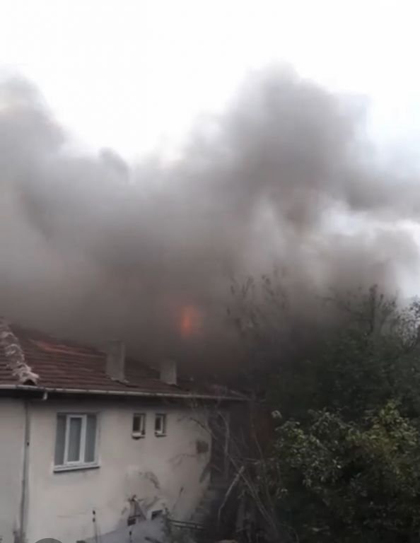 ALEVLER DÖRT BİR YANI SARDI