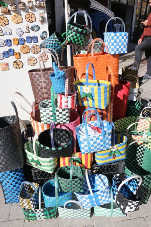 ATIKLARI EKONOMİYE KAZANDIRIYOR