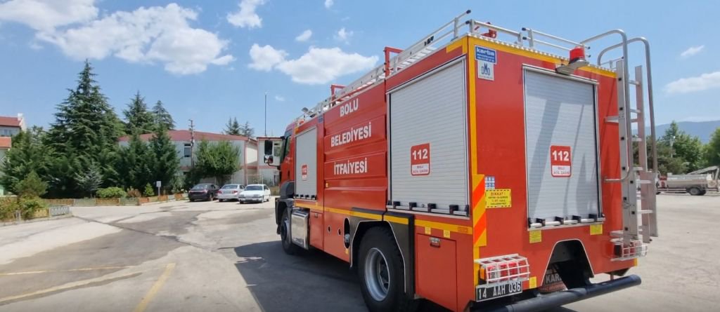 BOLU BELEDİYESİ AFET BÖLGESİNE YOLA ÇIKTI