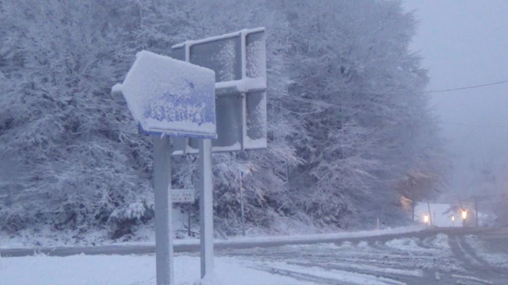 BOLU DAĞI'NA KAR GELDİ