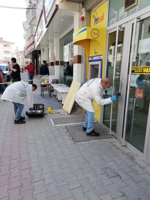 BOLU PTT ŞUBESİ’NDE SOYGUN