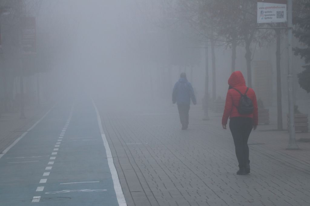 BOLU SİSLE KAPLANDI