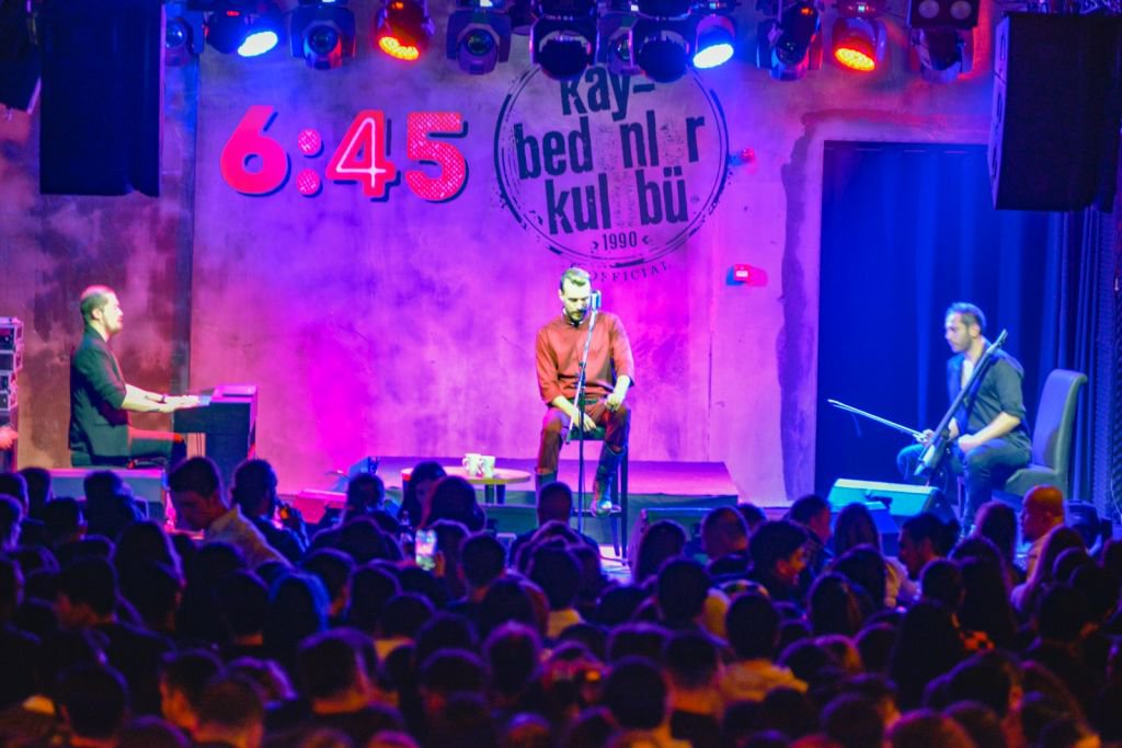 BOLU'DA CEM ADRİAN RÜZGARI