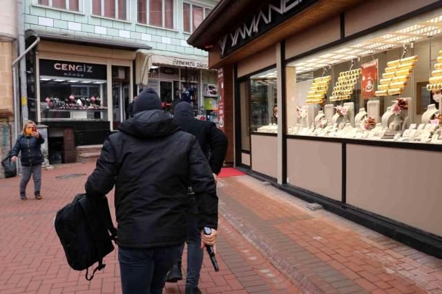 BOLU’DA NEFES KESEN KUYUMCU SOYGUNU TATBİKATI