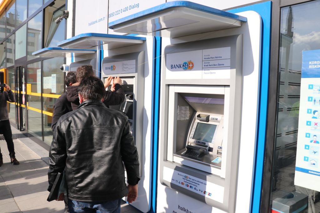 BOLU'DA O BANKAMATİKLER MÜHÜRLENDİ