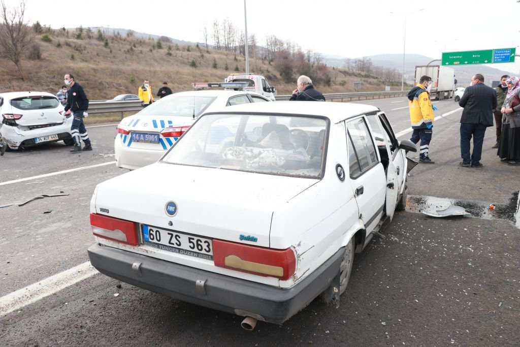 BOLU'DA ZİNCİRLEME KAZA