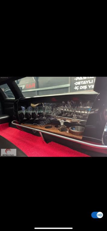 BOLU'DAKİ LİMUZİN İLGİ ODAĞI OLDU