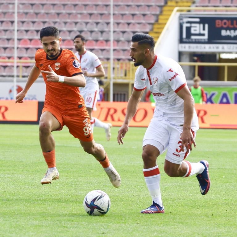 BOLUSPOR KENDİ EVİNDE 1 PUANA RAZI GELDİ