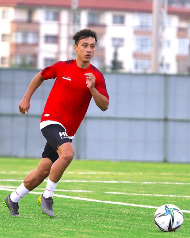 BOLUSPOR TOP BAŞI YAPTI