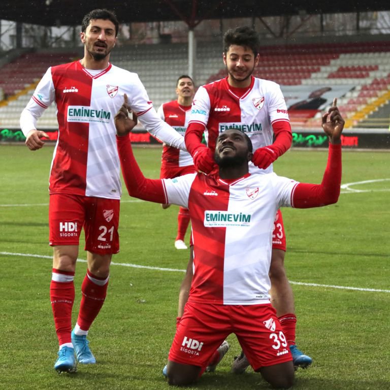 BRAVO ÇOCUKLAR BRAVO TAKIM