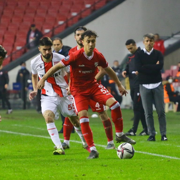 BÜYÜK FIRSATI TEPTİK