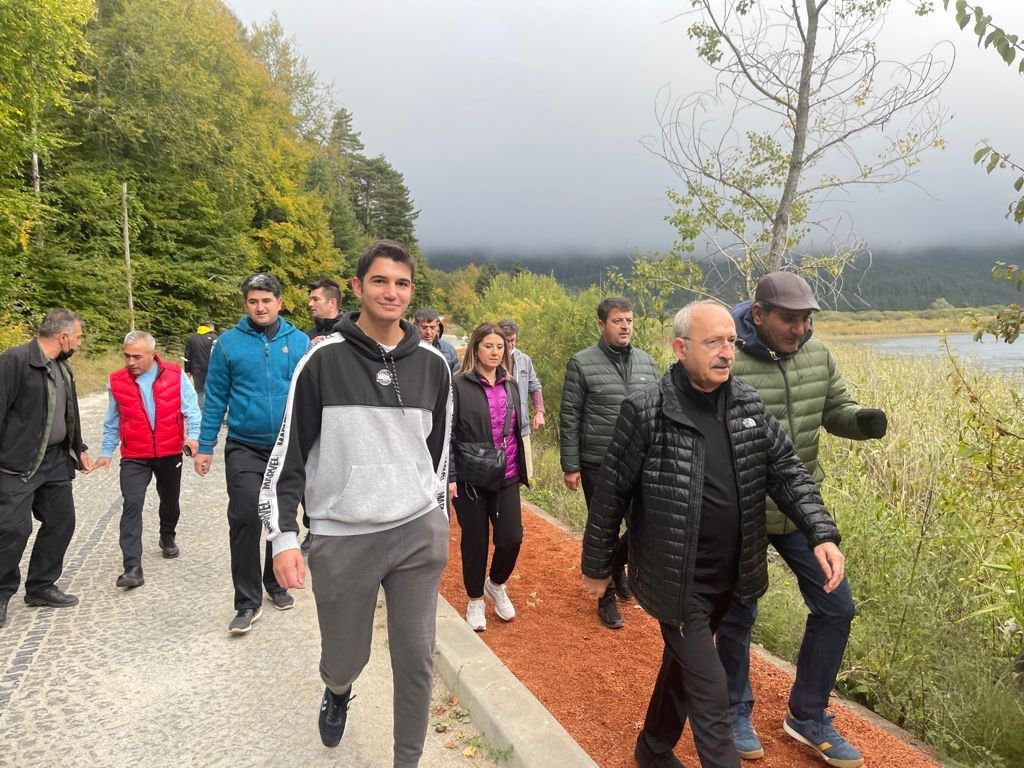 CHP LİDERİ ABANT'TA ENERJİ DEPOLADI