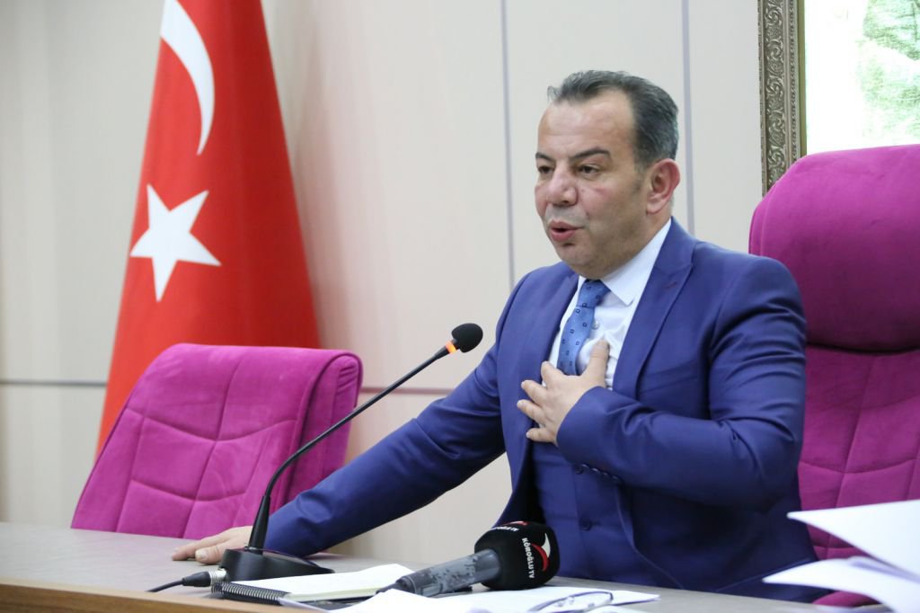 DELİKANLILIK TARTIŞMASI BÜYÜYOR !