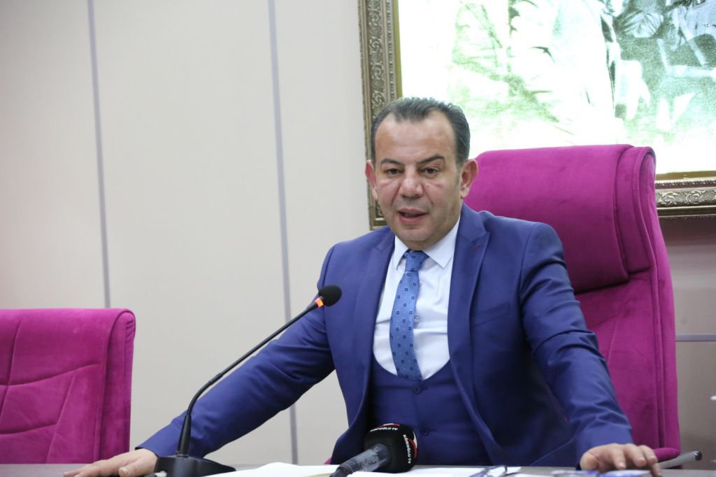 DELİKANLILIK TARTIŞMASI BÜYÜYOR !