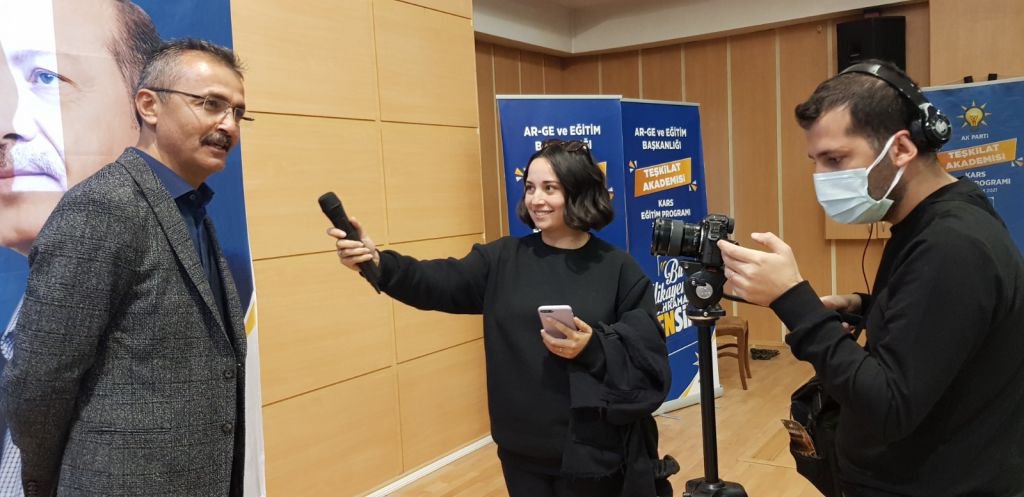 DOĞANAY KARS’TA AK KADROLARLA BULUŞTU