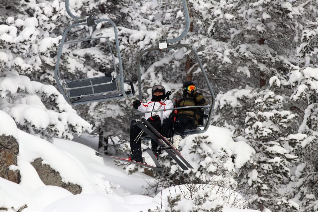 EN FAZLA KAR KALINLIĞI KARTALKAYA’DA ÖLÇÜLDÜ