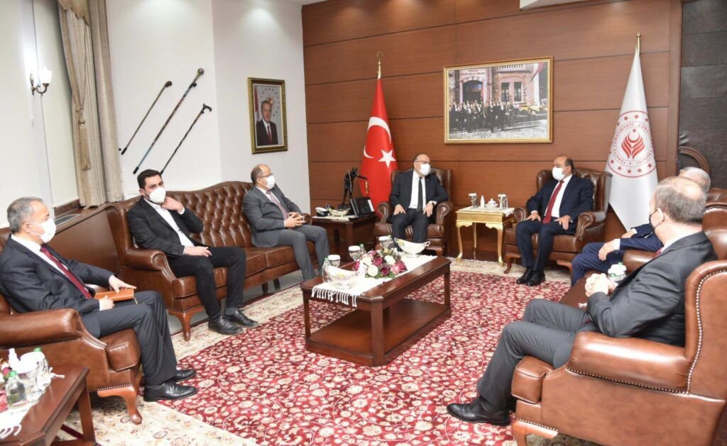 FATİH METİN DURMAK BİLMİYOR