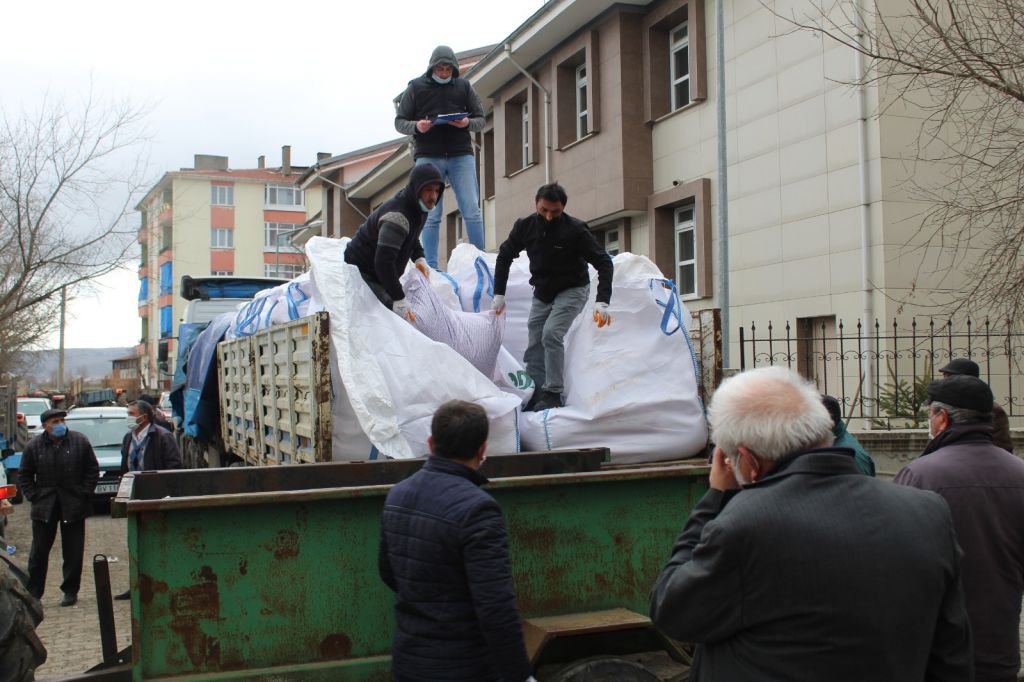 FATİH METİN’DEN ÇİFTÇİYE DESTEK