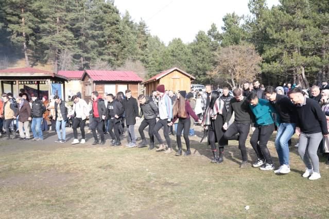 HAMSİ FESTİVALİ’NDE 2 TON BALIK TÜKETİLDİ