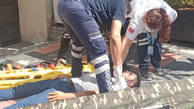 MOTOSİKLET SÜRÜCÜSÜ ÖLÜMDEN DÖNDÜ