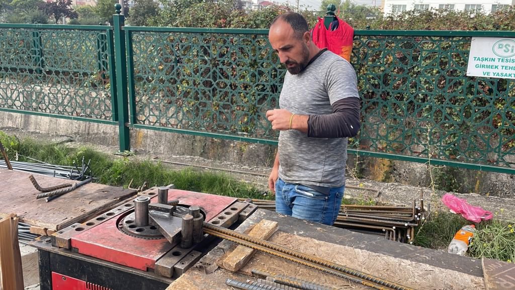 İŞÇİNİN KOPAN PARMAĞINI ARADILAR..