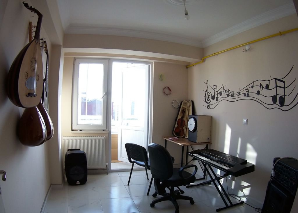 İZ AKADEMİ EĞİTİME FARK KATIYOR