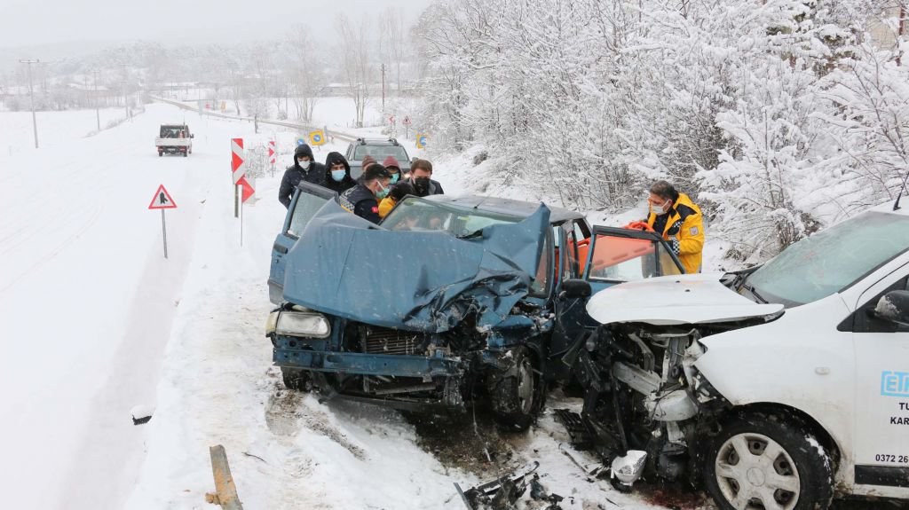 KAFA KAFAYA GİRDİLER !