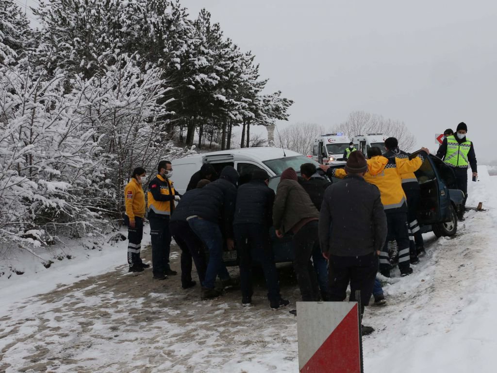 KAFA KAFAYA GİRDİLER !
