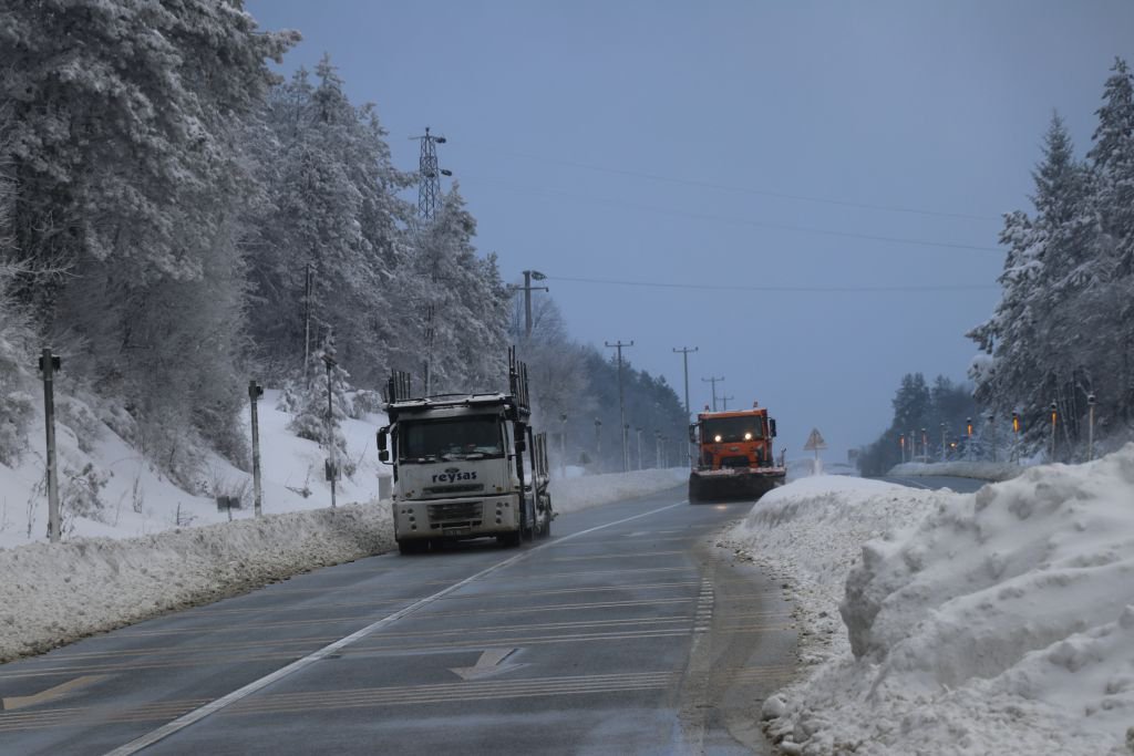 KAR YAĞIŞI DEVAM EDİYOR