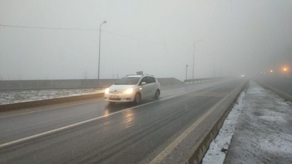 LAPA LAPA KAR YAĞIYOR