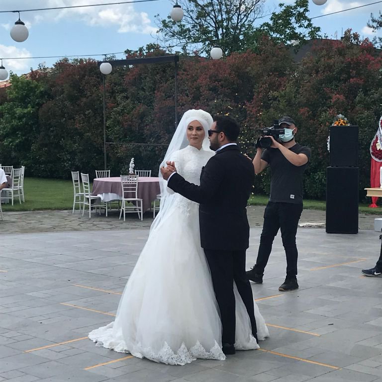 MUTLULUK SİZİNLE OLSUN