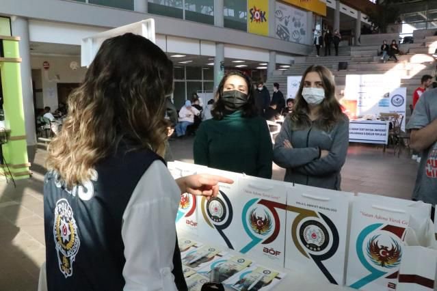 ÖĞRENCİLER TERÖRLE MÜCADELE KONUSUNDA BİLGİLENDİRİLDİ