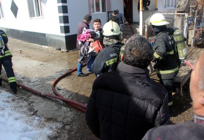 ÖLÜMLE BURUN BURUNA GELDİLER