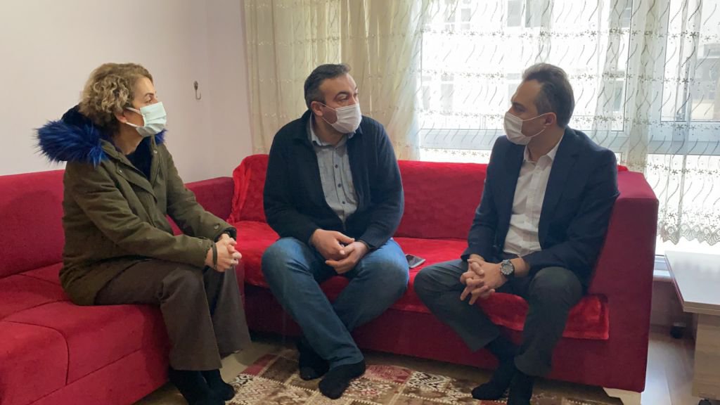 ÖZDEMİR'DEN ANLAMLI ZİYARET